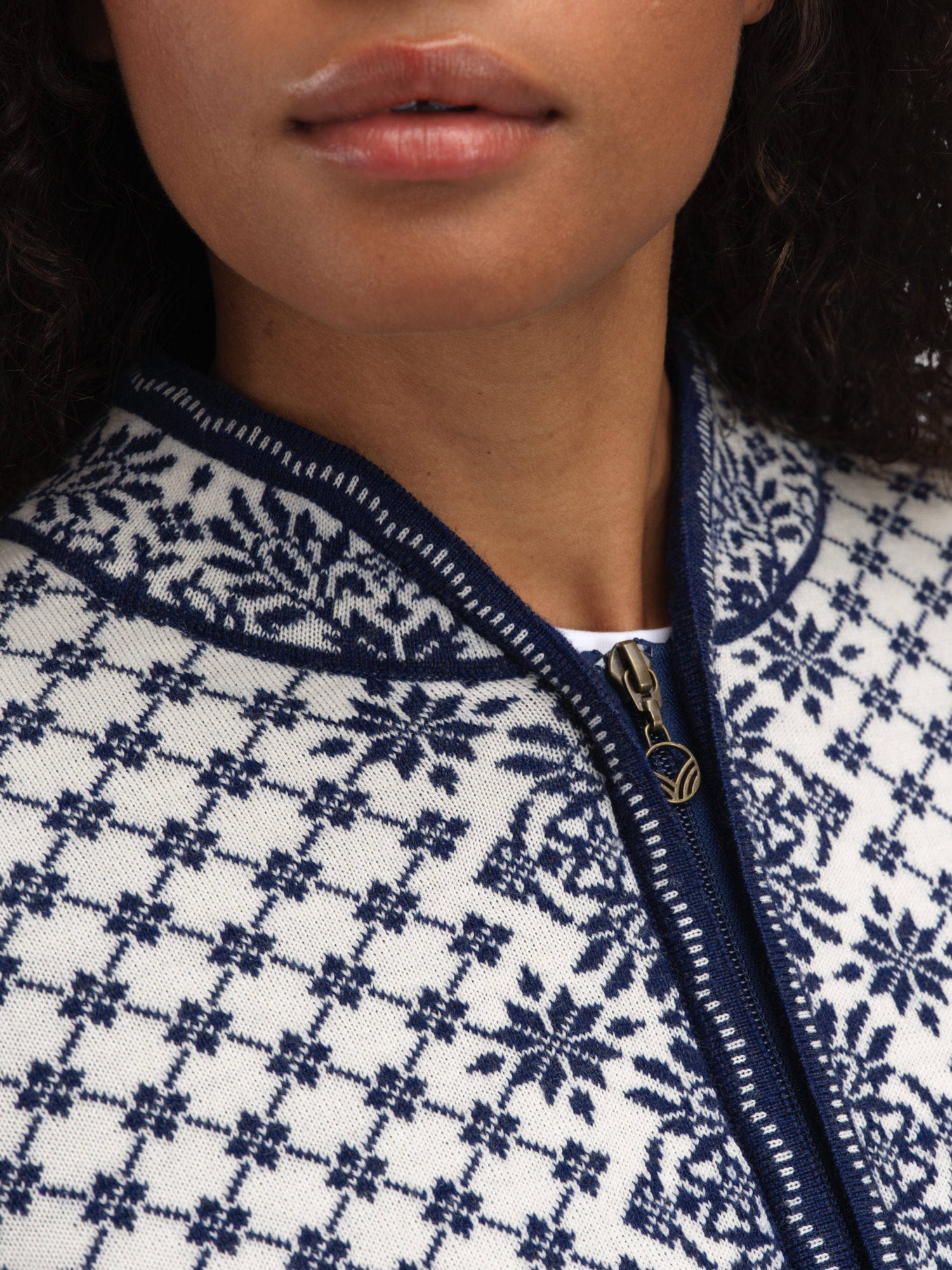 Solfrid ulljakke - merino	 Blå