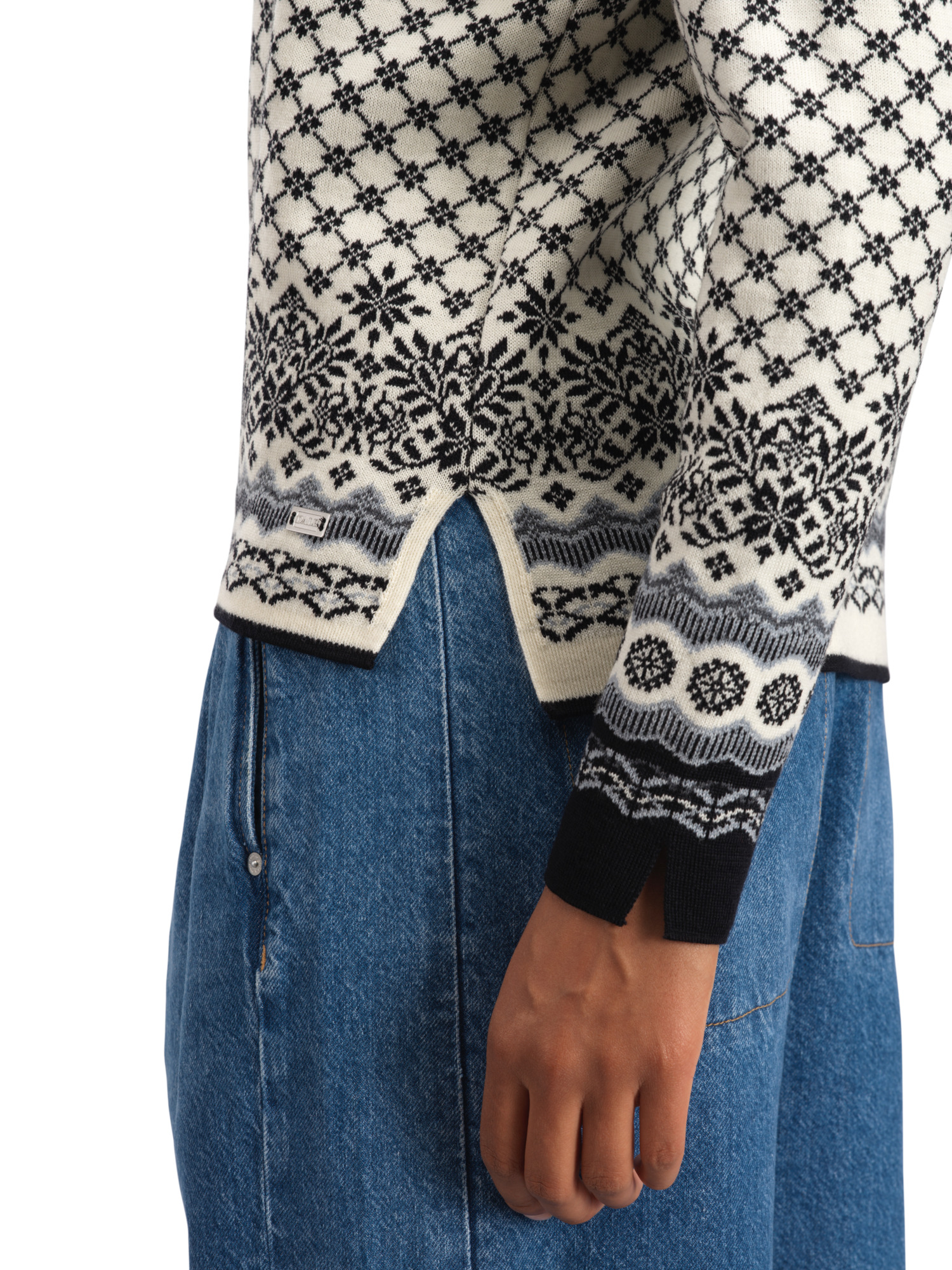 Solfrid ulljakke - merino	 Sort