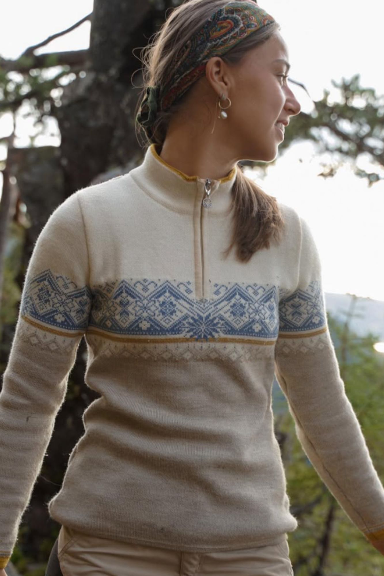 Oda Kristine Sørebø, norsk influencer og frilutsentusiast i Moritz genser fra Dale of Norway