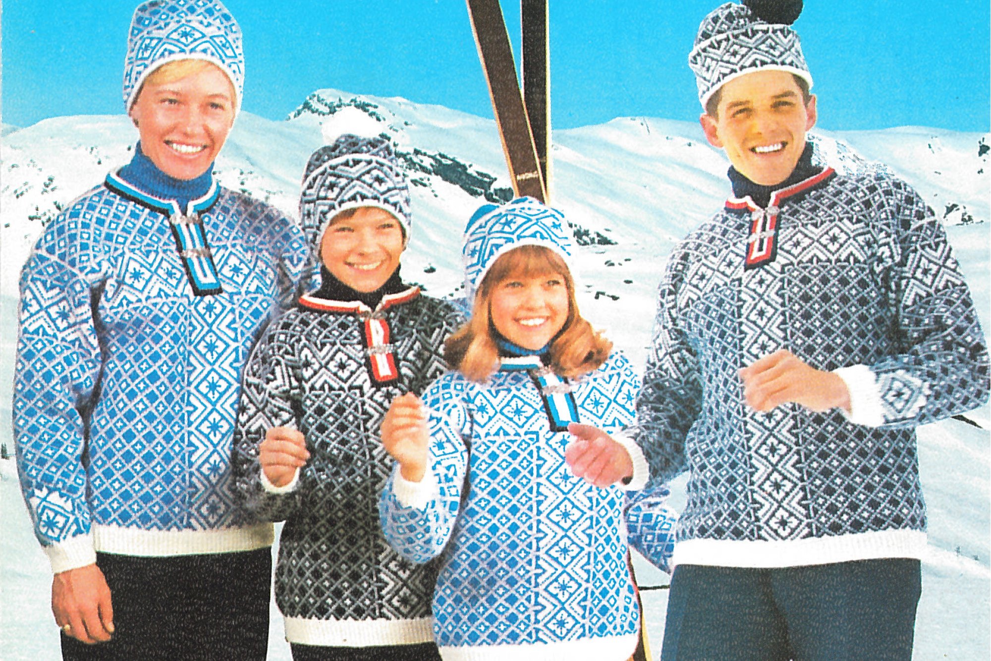 Ski-VM Vysok&eacute; Tatry, (tidligere) Tsjekkoslovakia  1970  Norge kom p&aring; 6. plass sammenlagt (0 gull, 1 s&oslash;lv, 2 bronse).  S&oslash;lv: Odd Martinsen, 15 km langrenn.  Bronse: Odd Martinsen, 30 km langrenn og Lars Grini, hopp normalbakke (K90).      Bildet viser de norske langrennsut&oslash;verne Berit M&oslash;dre og Gjermund Eggen sammen med to unge supportere. 