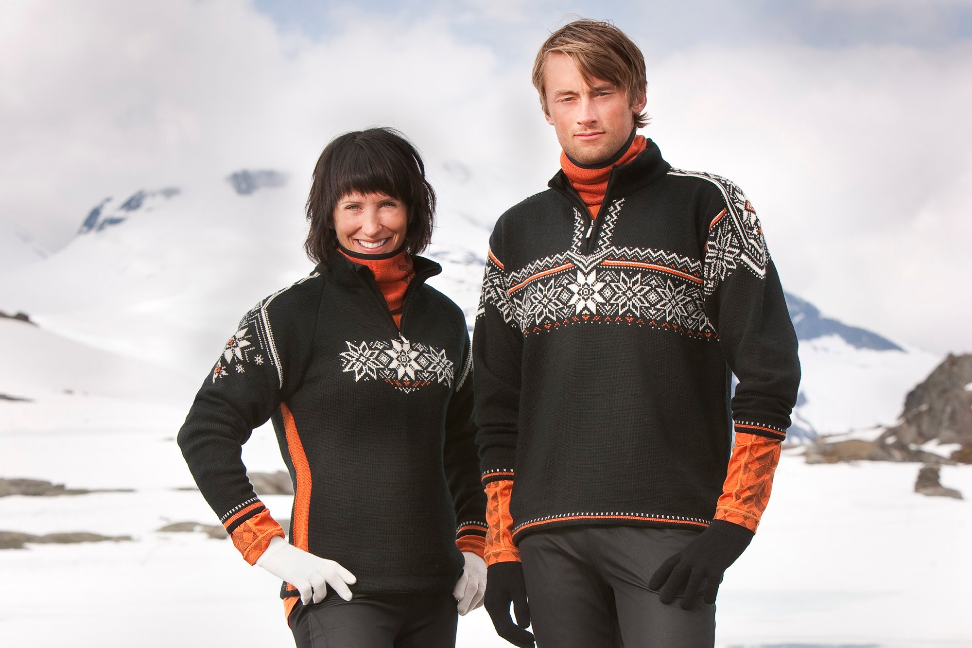 Ski-VM Oslo  2011P&aring; bildet: Marit Bj&oslash;rgen og Petter Northug i den offisielle VM-genseren. 